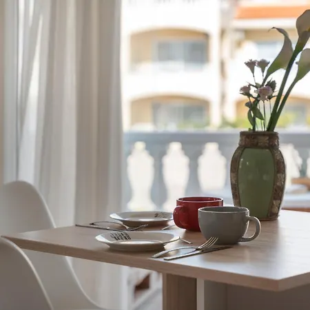 Apartamento Luminoso Con Piscina *